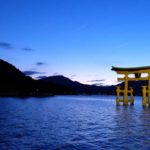 再生8を示す『広島県を代表する観光スポット』宮島【巌島神社】