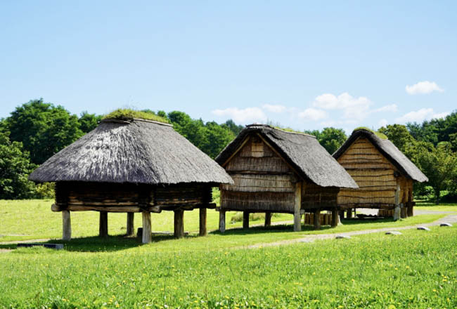 原始神道や結界の源流【掘立柱建物跡（高床倉庫跡）】