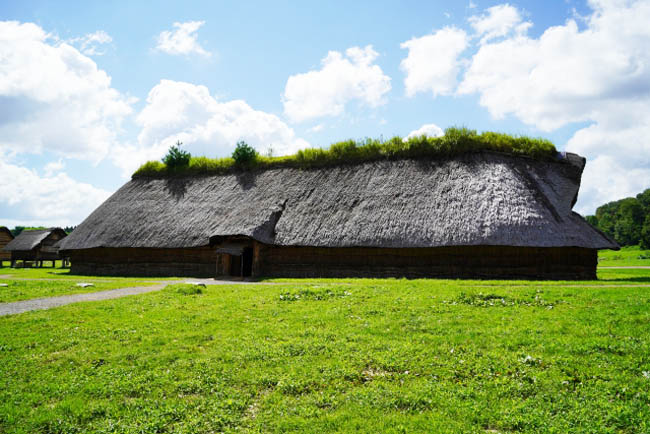 日本最大級の竪穴住居【大型竪穴建物】